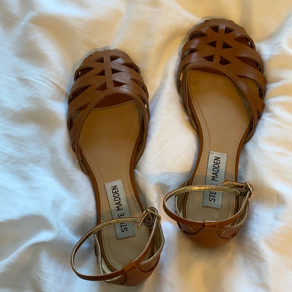 Steve Madden Slotted Flats